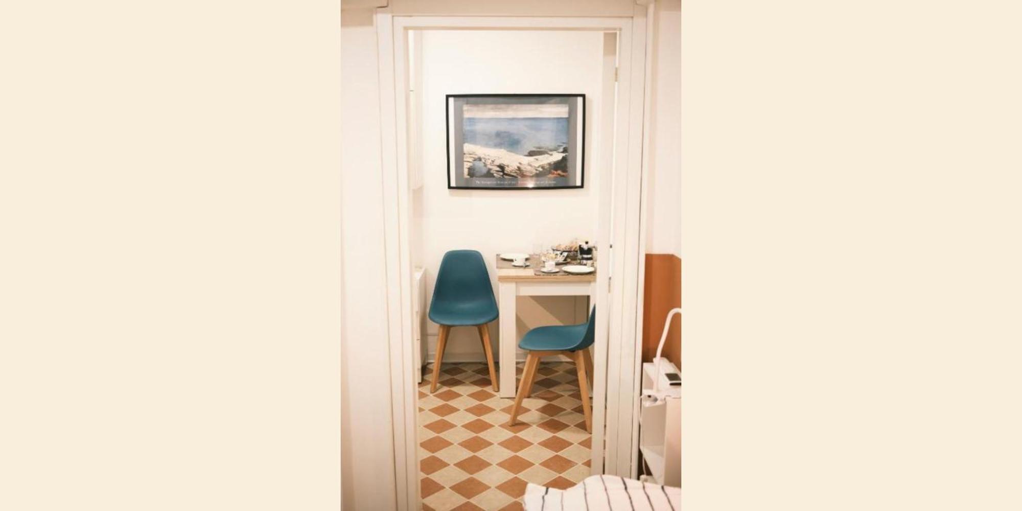 Nespolino, Piccola Casetta In Centro Storico Al Piano Terra Con Piccolo Spazio Esterno Privato Neapel Exteriör bild